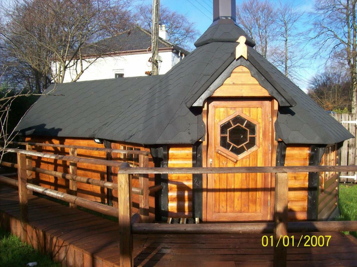 The Hobbit House Apartment Форт Уилям Екстериор снимка