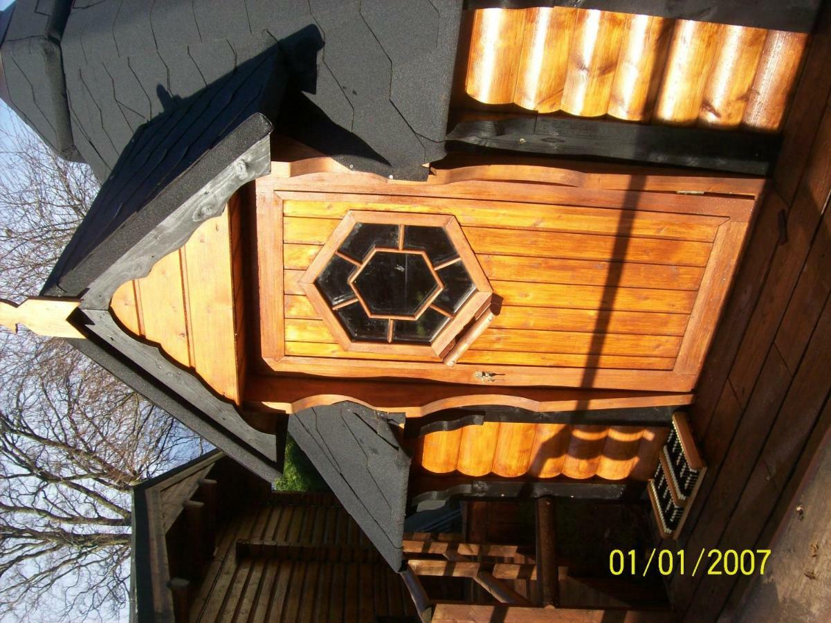 The Hobbit House Apartment Форт Уилям Екстериор снимка